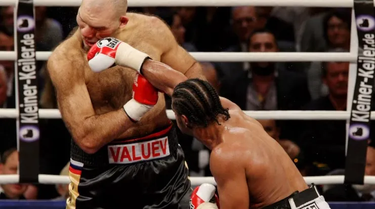 David Haye Brings Knockout Energy to Highbet